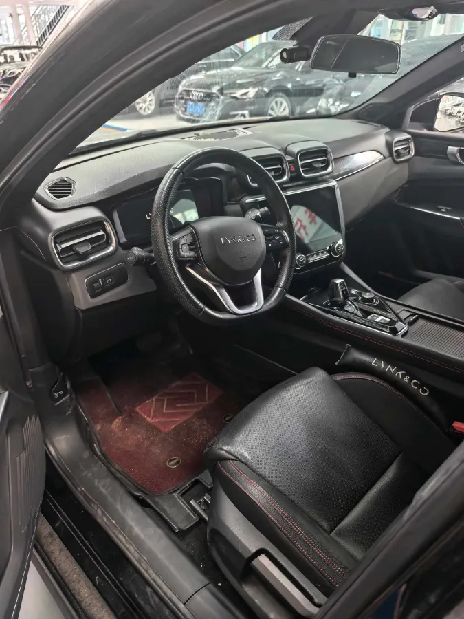2019 Qoros 5 1.6T 197HP L4 7DCT,autocango,china used car exporter,china ev exporter,chinese used car exporter,chinese used ev exporter
