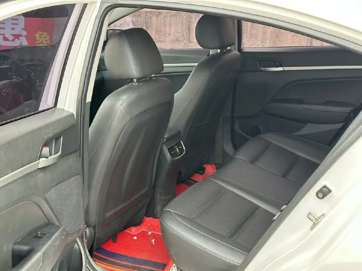 2019 Hyundai Elantra 1.5L 115HP L4 CVT,autocango,china used car exporter,china ev exporter,chinese used car exporter,chinese used ev exporter