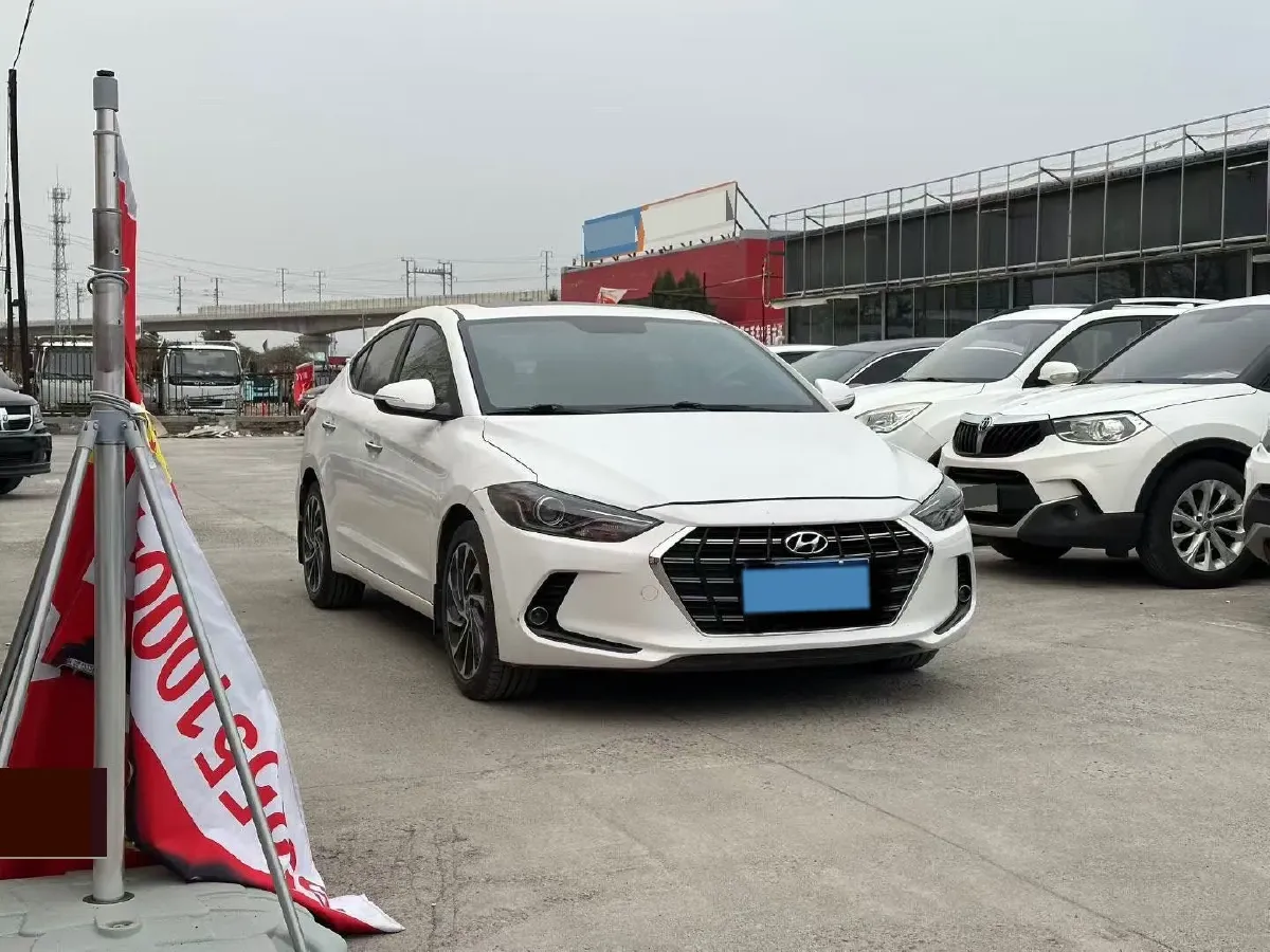 2019 Hyundai Elantra 1.5L 115HP L4 CVT,autocango,china used car exporter,china ev exporter,chinese used car exporter,chinese used ev exporter