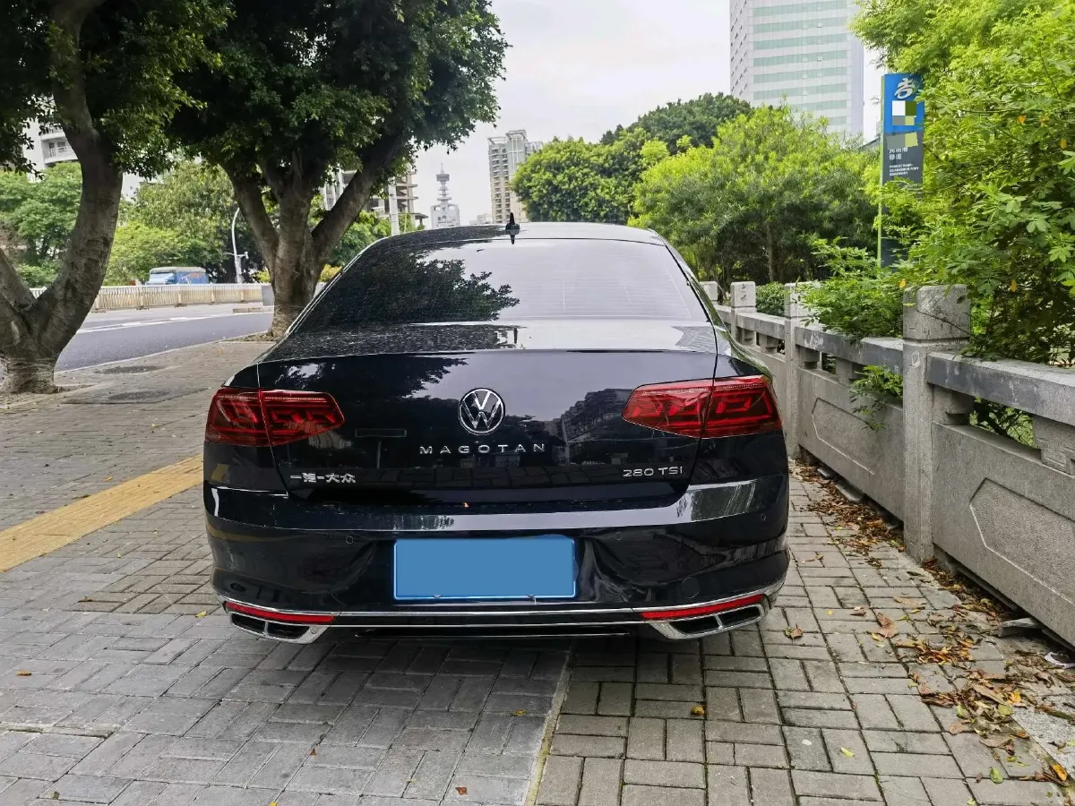 2023 Volkswagen Magotan 1.4T 150HP L4 7DCT,autocango,china used car exporter,china ev exporter,chinese used car exporter,chinese used ev exporter