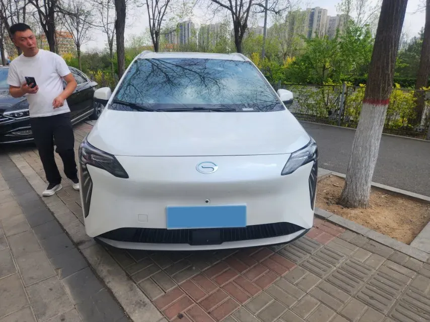 2024 Leapmotor C11 1.5L 95HP L4 REEV 43.74KWH,autocango,china used car exporter,china ev exporter,chinese used car exporter,chinese used ev exporter