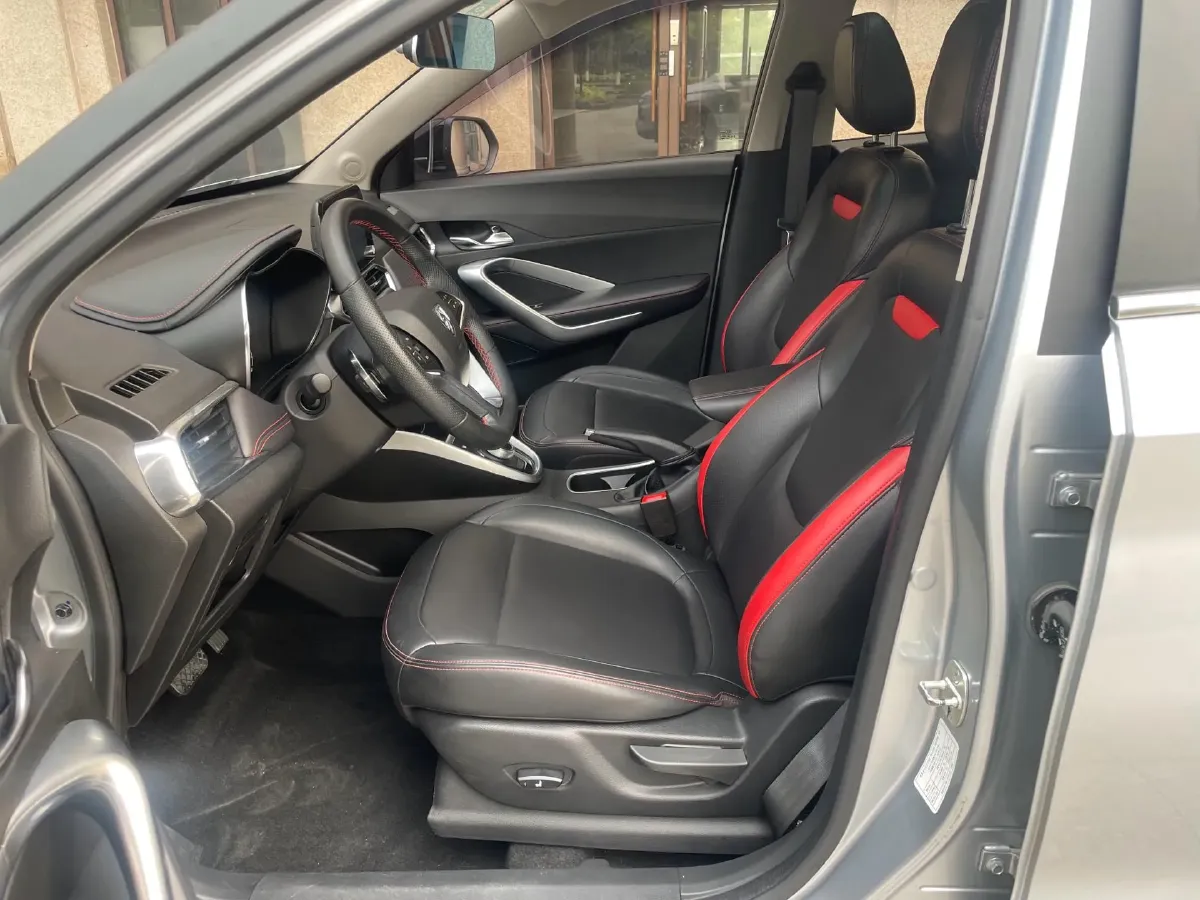 2018 KaiYi E3 1.6L 110HP L4 5MT,autocango,china used car exporter,china ev exporter,chinese used car exporter,chinese used ev exporter