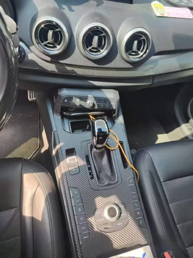 2017 WEY VV7 2.0T 234HP L4 7DCT,autocango,china used car exporter,china ev exporter,chinese used car exporter,chinese used ev exporter