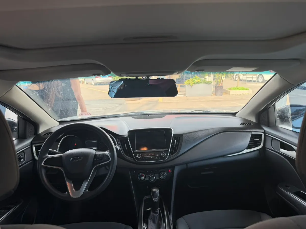 2019 Chevrolet Monza 1.0T 125HP L3 6DCT,autocango,china used car exporter,china ev exporter,chinese used car exporter,chinese used ev exporter