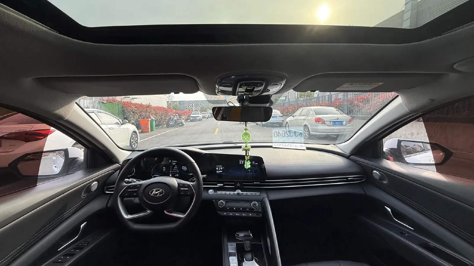 2023 Hyundai Elantra 1.5L 115HP L4 CVT,autocango,china used car exporter,china ev exporter,chinese used car exporter,chinese used ev exporter