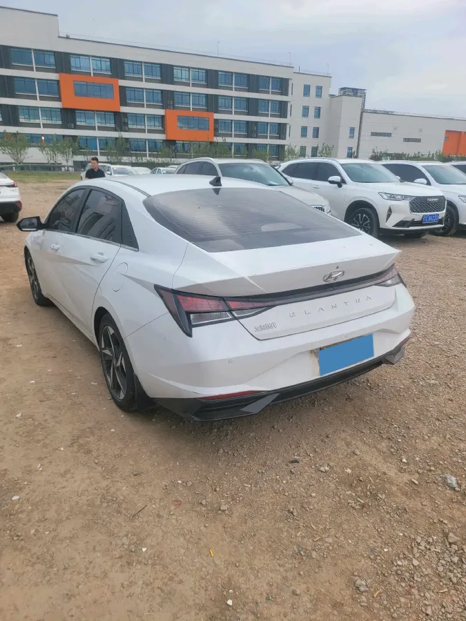 2021 Hyundai Elantra 1.5L 115HP L4 CVT,autocango,china used car exporter,china ev exporter,chinese used car exporter,chinese used ev exporter