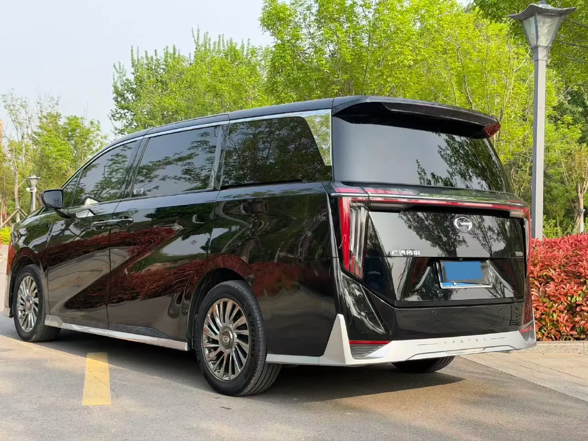 2023 GAC Trumpchi M8 2.0T 252HP L4 8AT,autocango,china used car exporter,china ev exporter,chinese used car exporter,chinese used ev exporter