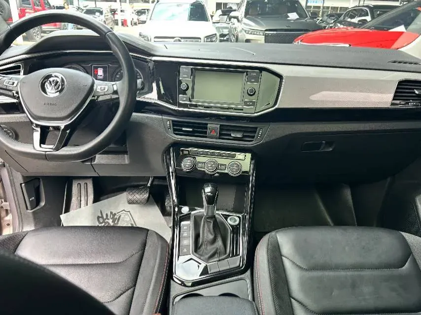 2019 Renault Koleos 2.0L 154HP L4 CVT,autocango,china used car exporter,china ev exporter,chinese used car exporter,chinese used ev exporter