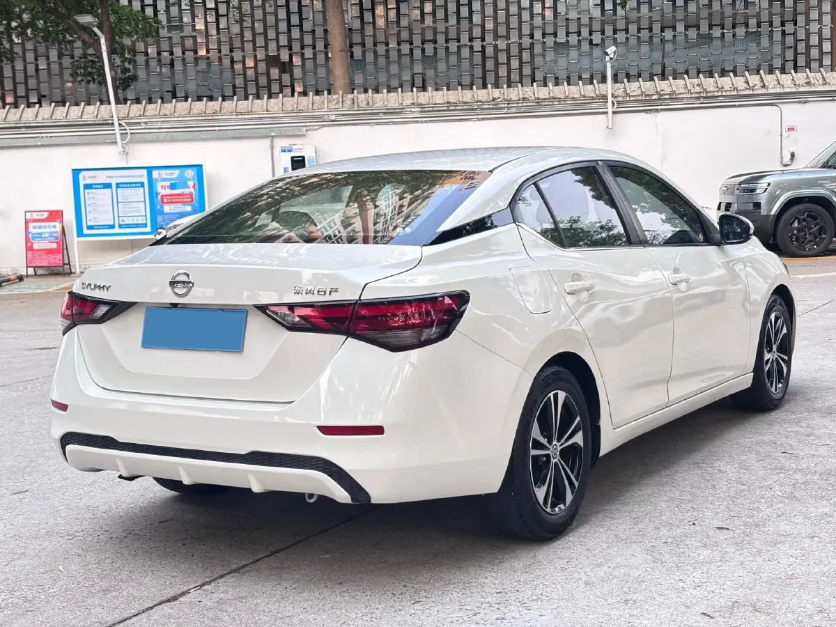 2021 Nissan Sylphy 1.6L 135HP L4 CVT,autocango,china used car exporter,china ev exporter,chinese used car exporter,chinese used ev exporter