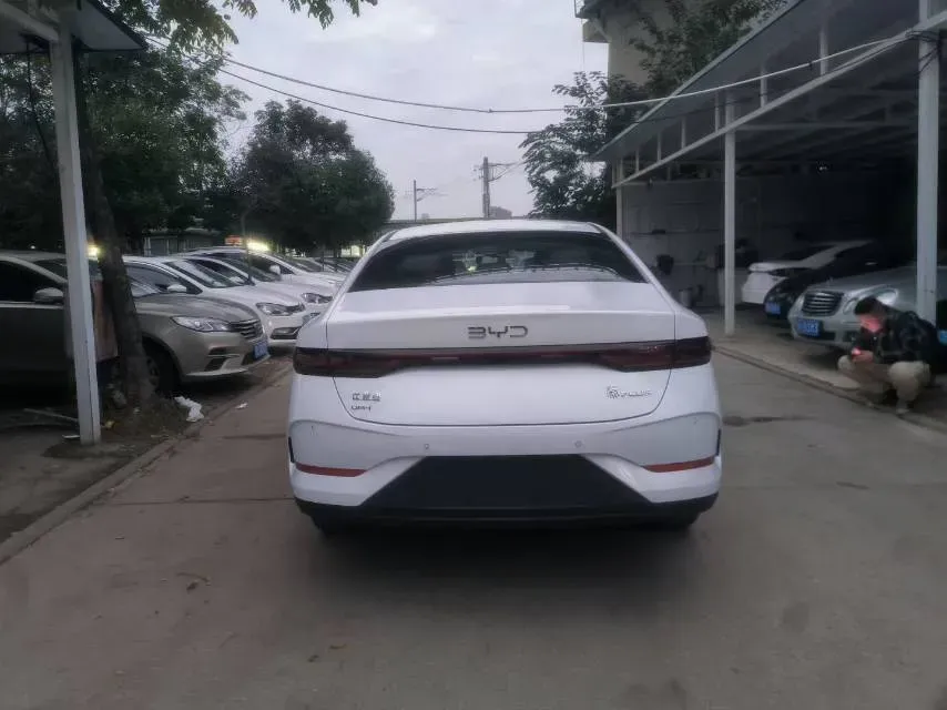 2025 BYD Qin Plus 1.5L 101HP L4 E-CVT PHEV 7.68KWH,autocango,china used car exporter,china ev exporter,chinese used car exporter,chinese used ev exporter