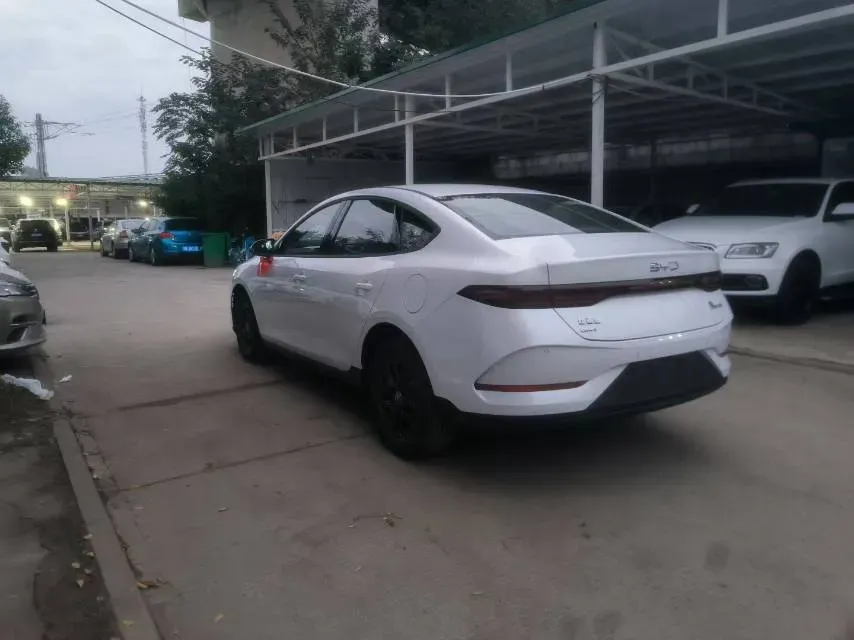 2025 BYD Qin Plus 1.5L 101HP L4 E-CVT PHEV 7.68KWH,autocango,china used car exporter,china ev exporter,chinese used car exporter,chinese used ev exporter