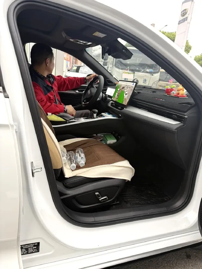 2023 Geely Preface 1.5T 181HP L4 7DCT,autocango,china used car exporter,china ev exporter,chinese used car exporter,chinese used ev exporter