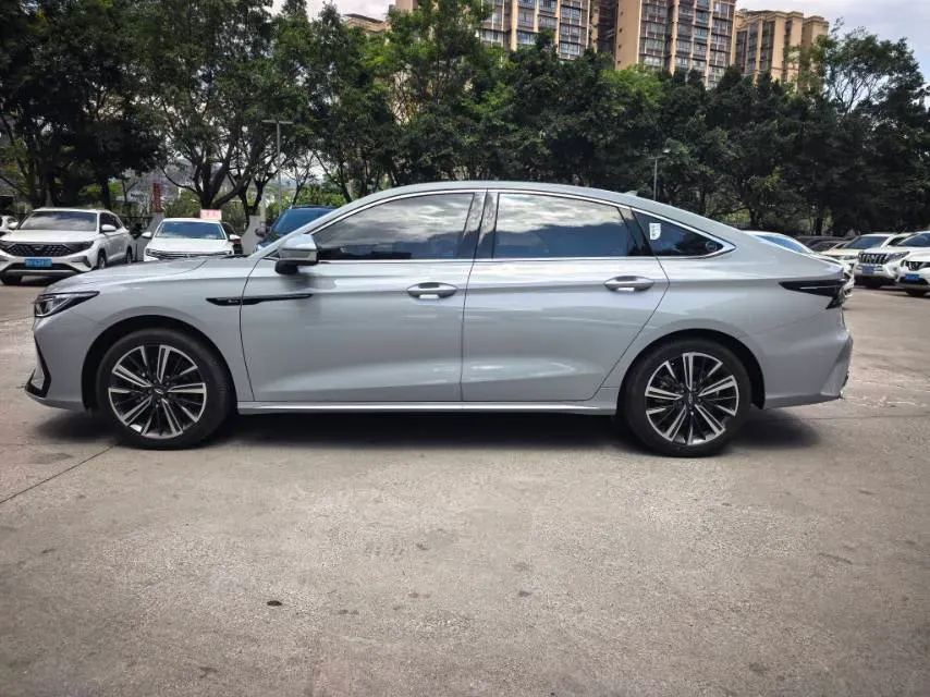 2025 Chery Arrizo 8 1.6T 197HP L4 7DCT,autocango,china used car exporter,china ev exporter,chinese used car exporter,chinese used ev exporter