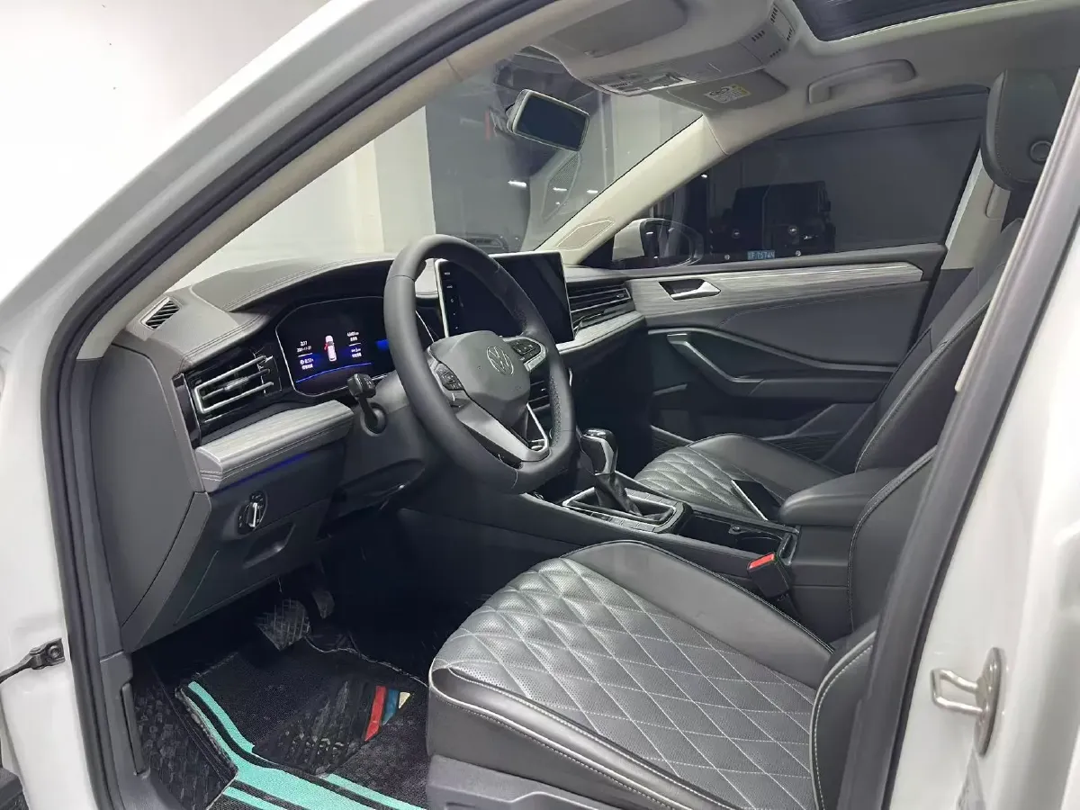 2023 Volkswagen Sagitar 1.4T 150HP L4 7DCT,autocango,china used car exporter,china ev exporter,chinese used car exporter,chinese used ev exporter