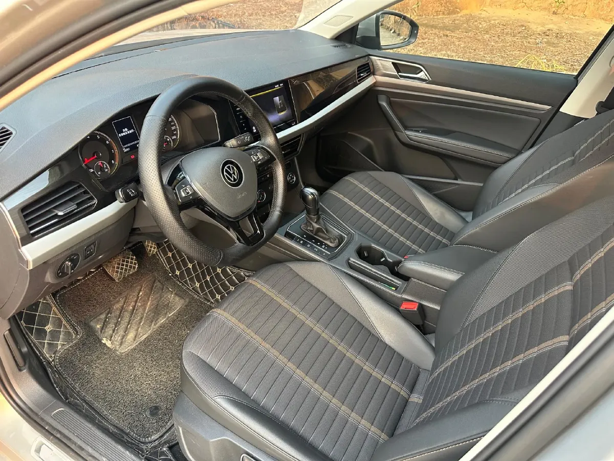 2021 Volkswagen Lavida 1.4T 150HP L4 7DCT,autocango,china used car exporter,china ev exporter,chinese used car exporter,chinese used ev exporter