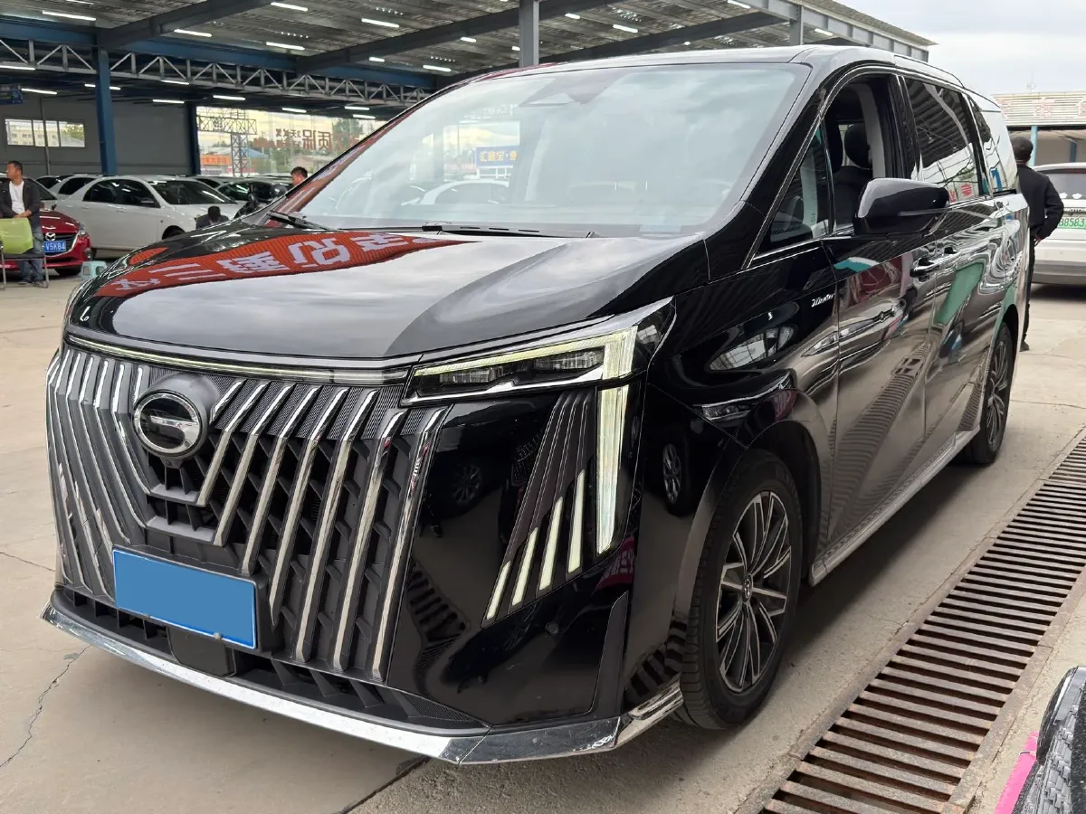 2024 GAC Trumpchi M8 2.0T 252HP L4 8AT,autocango,china used car exporter,china ev exporter,chinese used car exporter,chinese used ev exporter