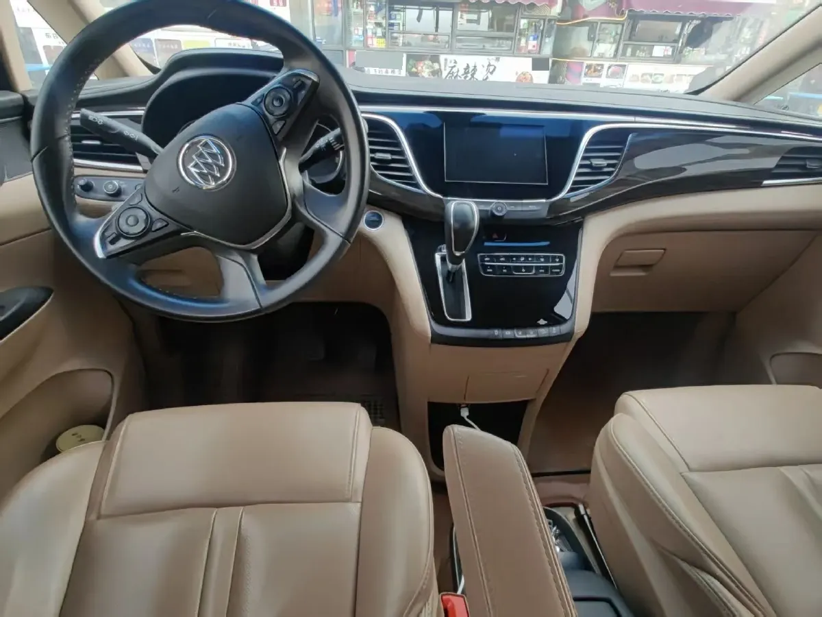2018 Buick GL8 2.0T 260HP L4 6AT,autocango,china used car exporter,china ev exporter,chinese used car exporter,chinese used ev exporter