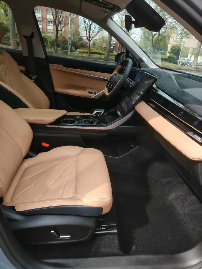 2023 Geely StarRay 1.5T 181HP L4 7DCT,autocango,china used car exporter,china ev exporter,chinese used car exporter,chinese used ev exporter