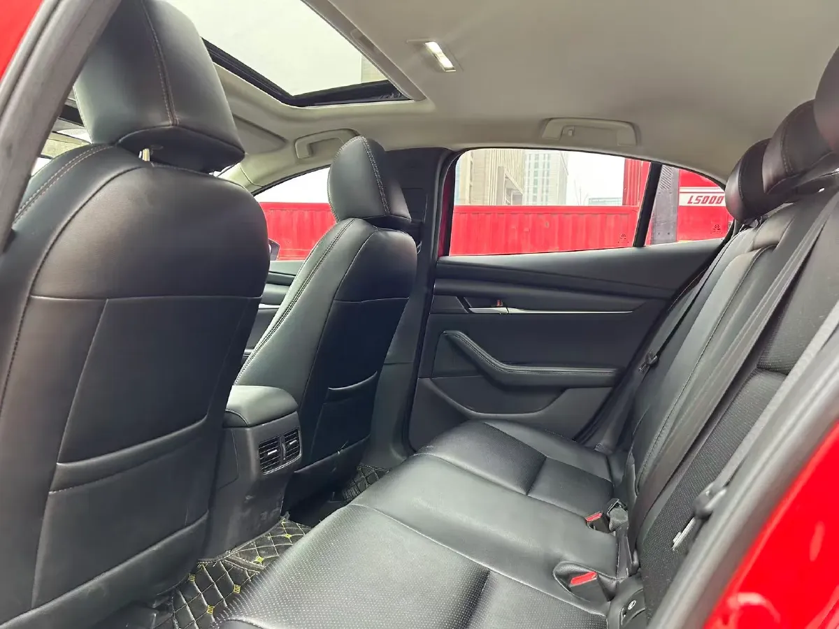 2020 Mazda 3 Axela 1.5L 117HP L4 6AT,autocango,china used car exporter,china ev exporter,chinese used car exporter,chinese used ev exporter