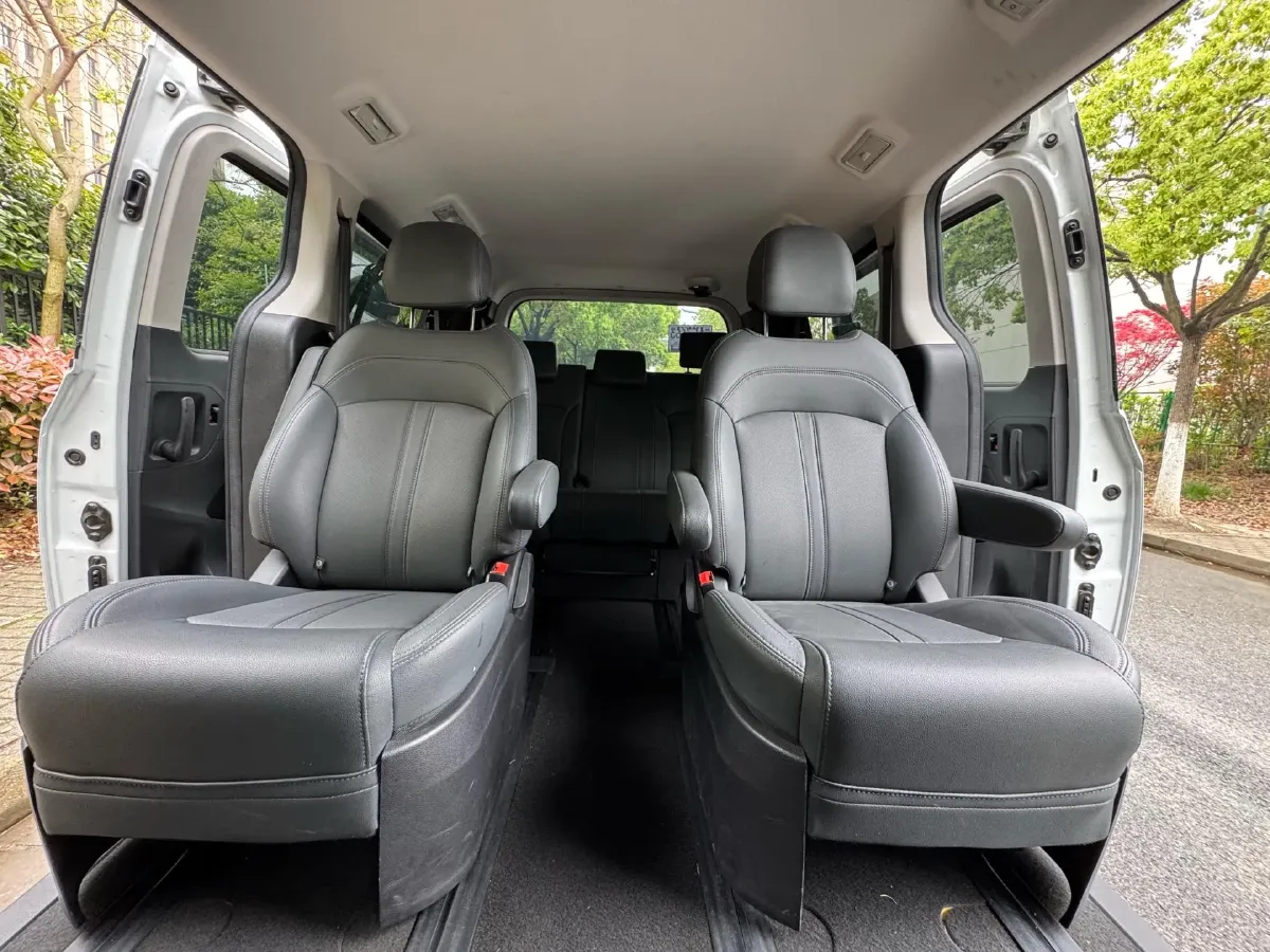 2022 MAXUS G10 2.0T 224HP L4 8AT,autocango,china used car exporter,china ev exporter,chinese used car exporter,chinese used ev exporter