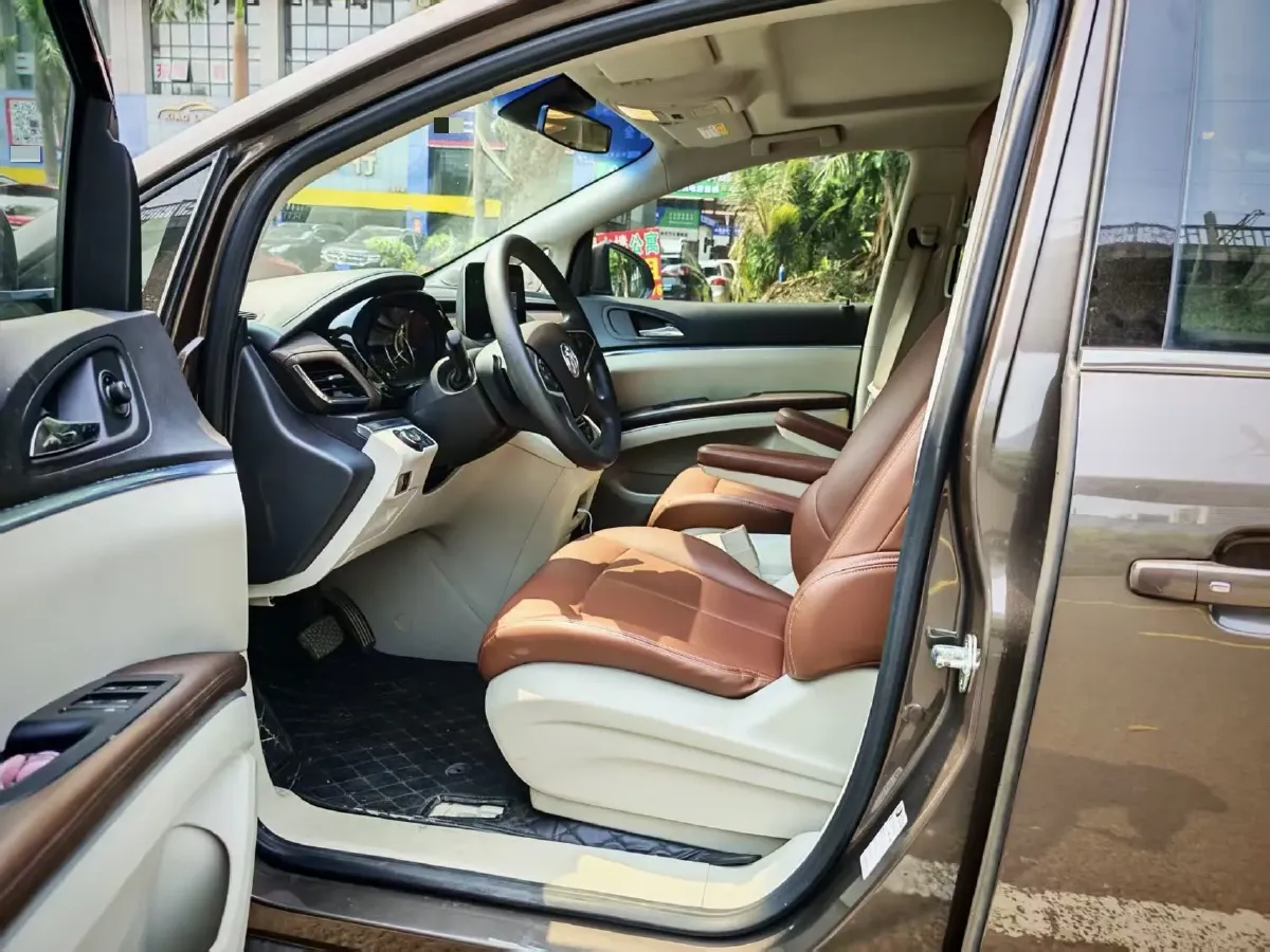 2023 Buick GL8 2.0T 237HP L4 9AT,autocango,china used car exporter,china ev exporter,chinese used car exporter,chinese used ev exporter