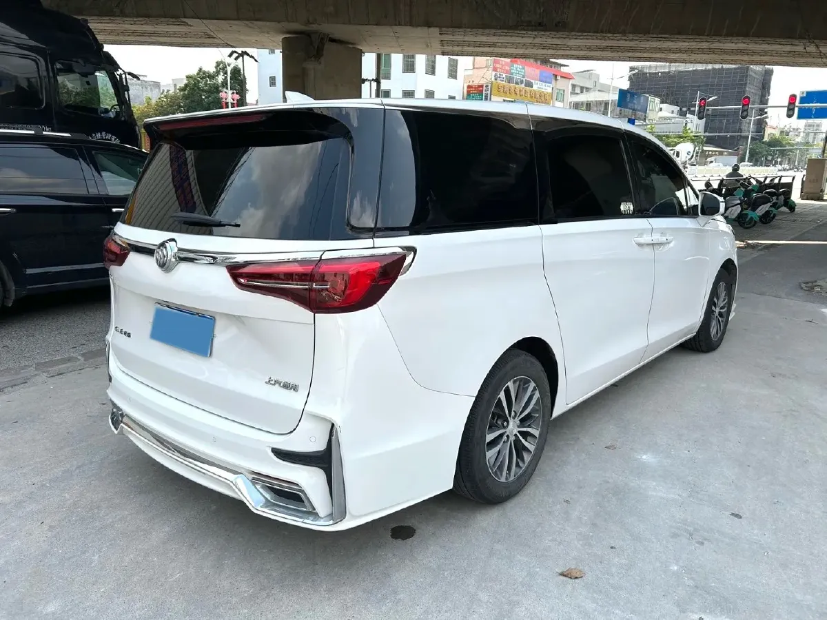 2020 Buick GL8 2.0T 237HP L4 9AT,autocango,china used car exporter,china ev exporter,chinese used car exporter,chinese used ev exporter
