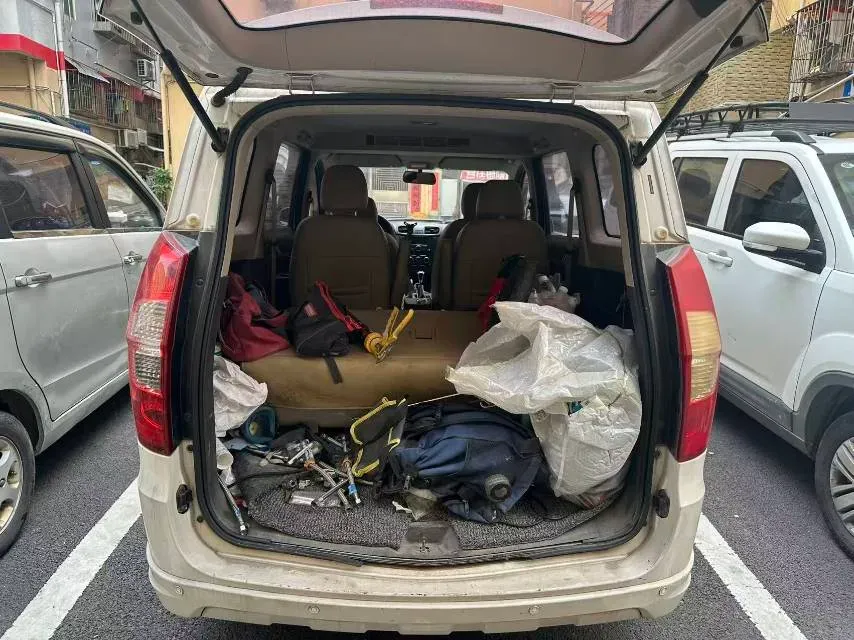 2016 WuLing HongGuang 1.5L 112HP L4 5MT,autocango,china used car exporter,china ev exporter,chinese used car exporter,chinese used ev exporter