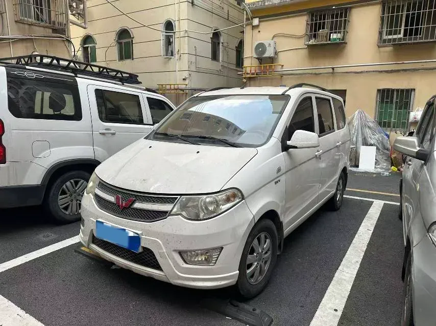 2016 WuLing HongGuang 1.5L 112HP L4 5MT,autocango,china used car exporter,china ev exporter,chinese used car exporter,chinese used ev exporter