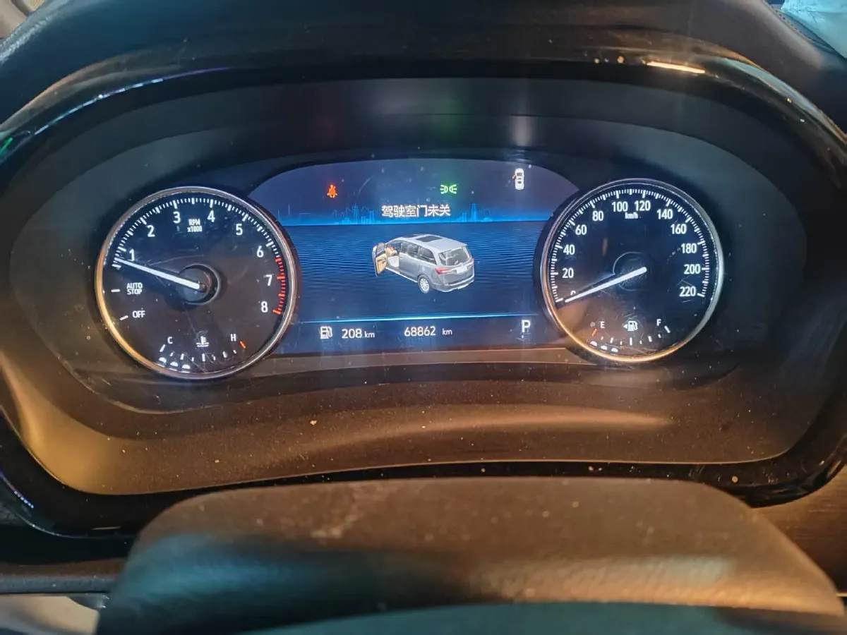 2023 Buick GL8 2.0T 237HP L4 9AT,autocango,china used car exporter,china ev exporter,chinese used car exporter,chinese used ev exporter