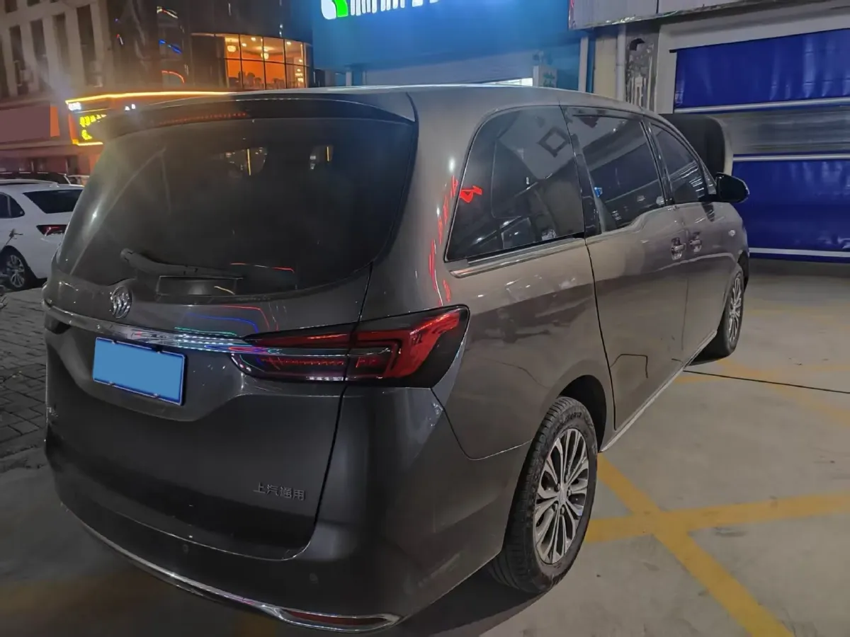 2023 Buick GL8 2.0T 237HP L4 9AT,autocango,china used car exporter,china ev exporter,chinese used car exporter,chinese used ev exporter