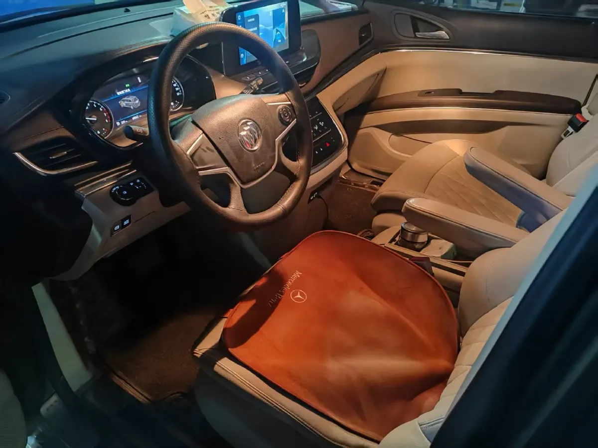 2023 Buick GL8 2.0T 237HP L4 9AT,autocango,china used car exporter,china ev exporter,chinese used car exporter,chinese used ev exporter