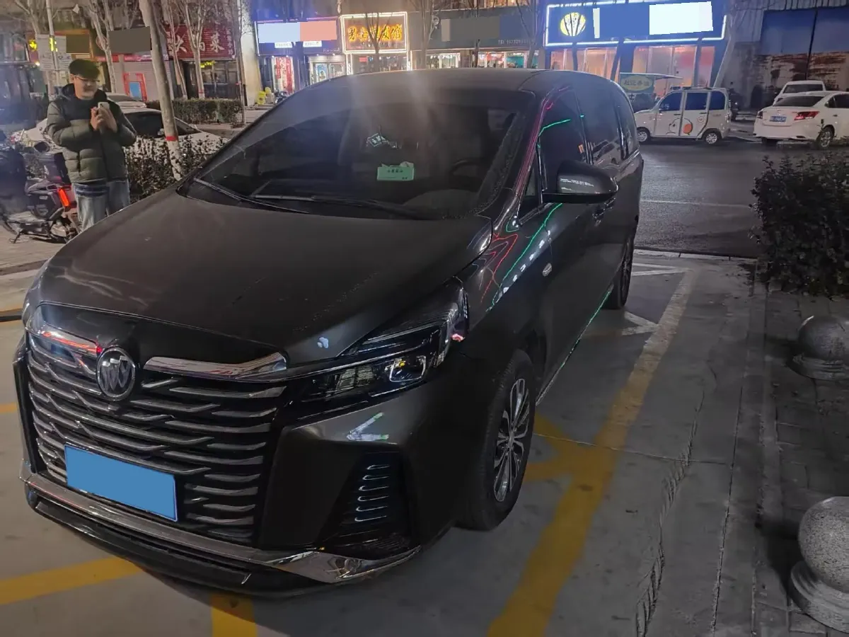 2023 Buick GL8 2.0T 237HP L4 9AT,autocango,china used car exporter,china ev exporter,chinese used car exporter,chinese used ev exporter