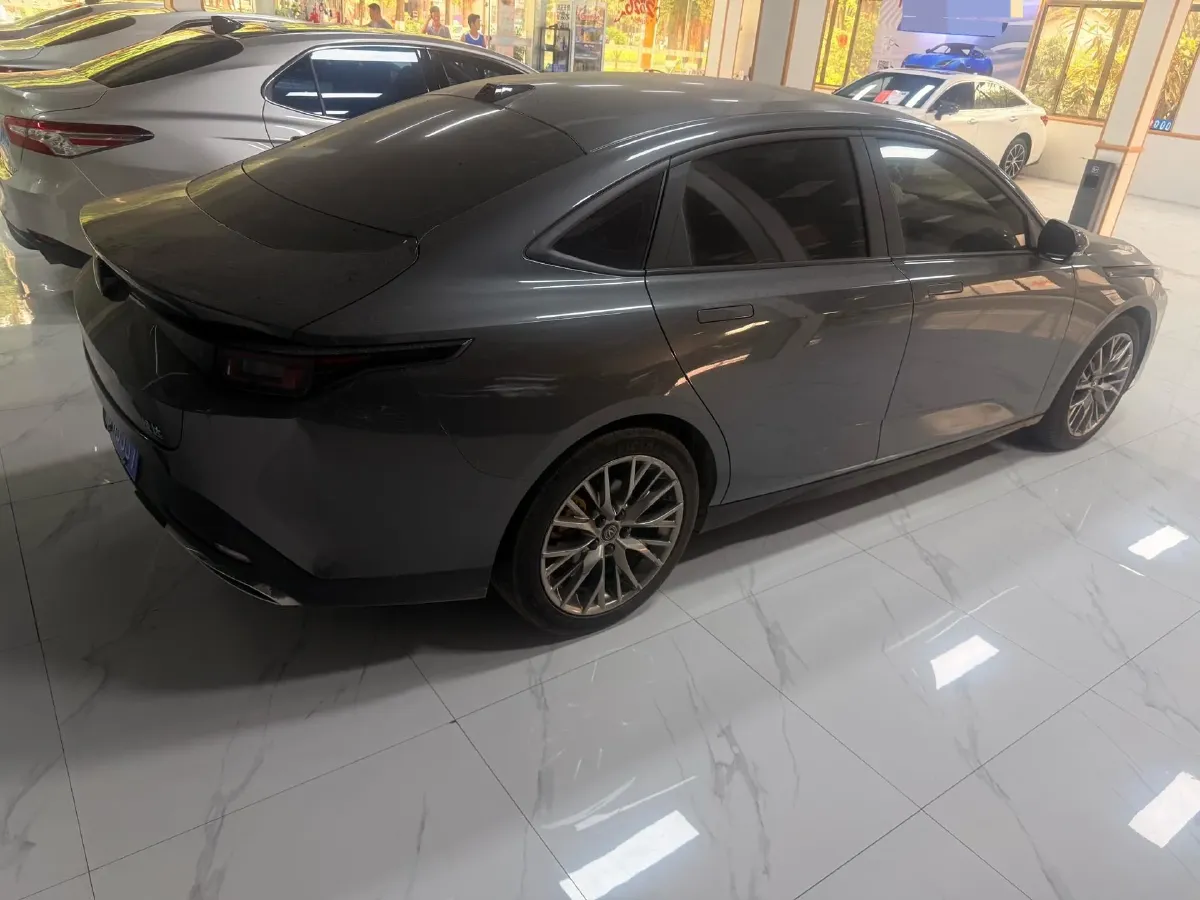 2023 ChangAn Lamore 1.5T 170HP L4 7DCT,autocango,china used car exporter,china ev exporter,chinese used car exporter,chinese used ev exporter