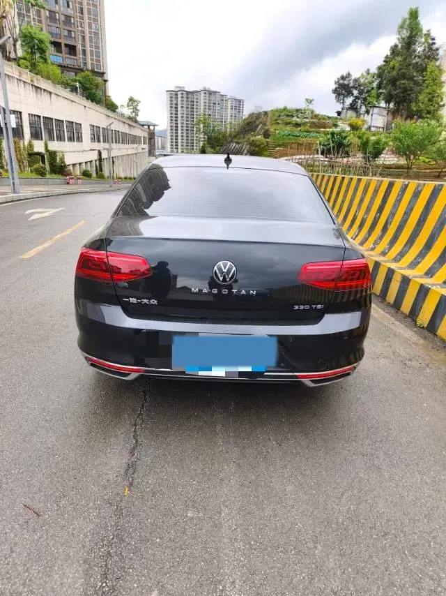 2020 Volkswagen Magotan 2.0T 186HP L4 7DCT,autocango,china used car exporter,china ev exporter,chinese used car exporter,chinese used ev exporter
