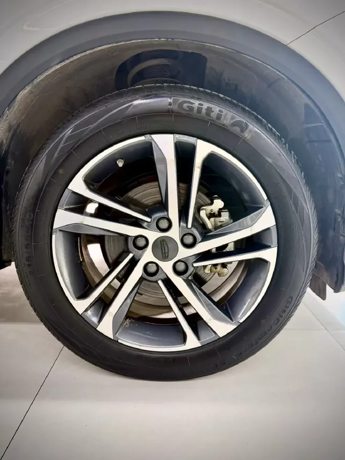 2021 Geely Coolray 1.4T 141HP L4 6DCT,autocango,china used car exporter,china ev exporter,chinese used car exporter,chinese used ev exporter