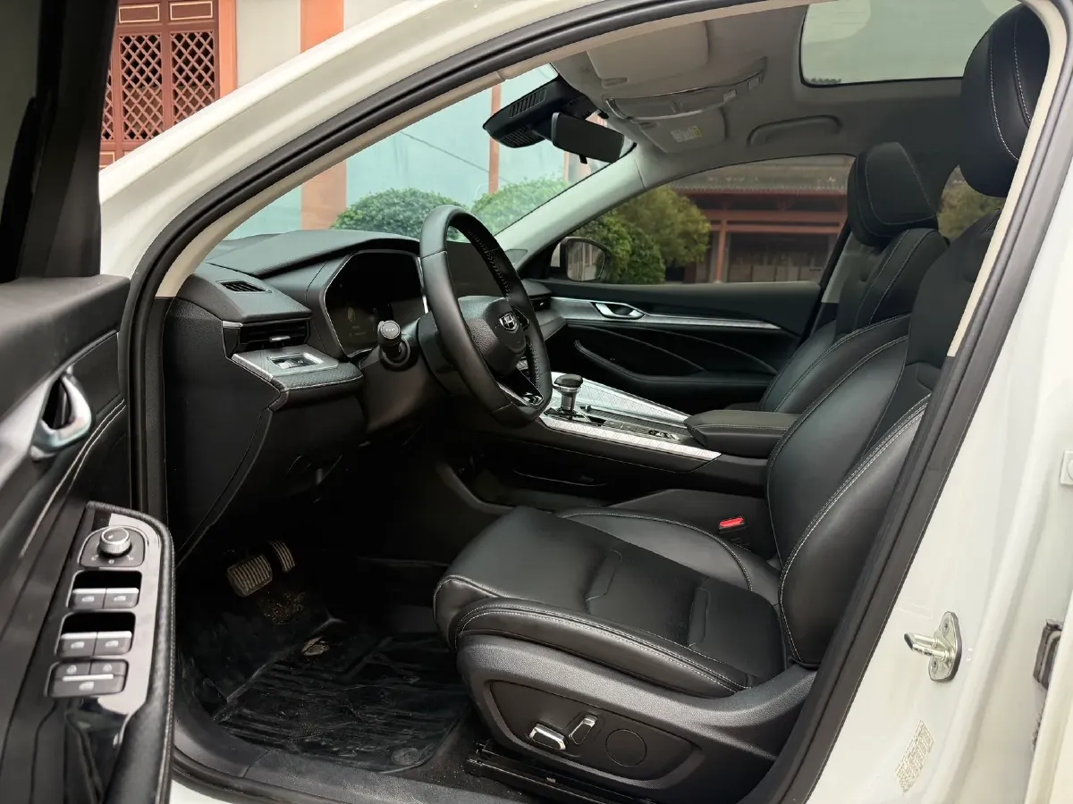 2021 Geely Preface 2.0T 190HP L4 7DCT,autocango,china used car exporter,china ev exporter,chinese used car exporter,chinese used ev exporter