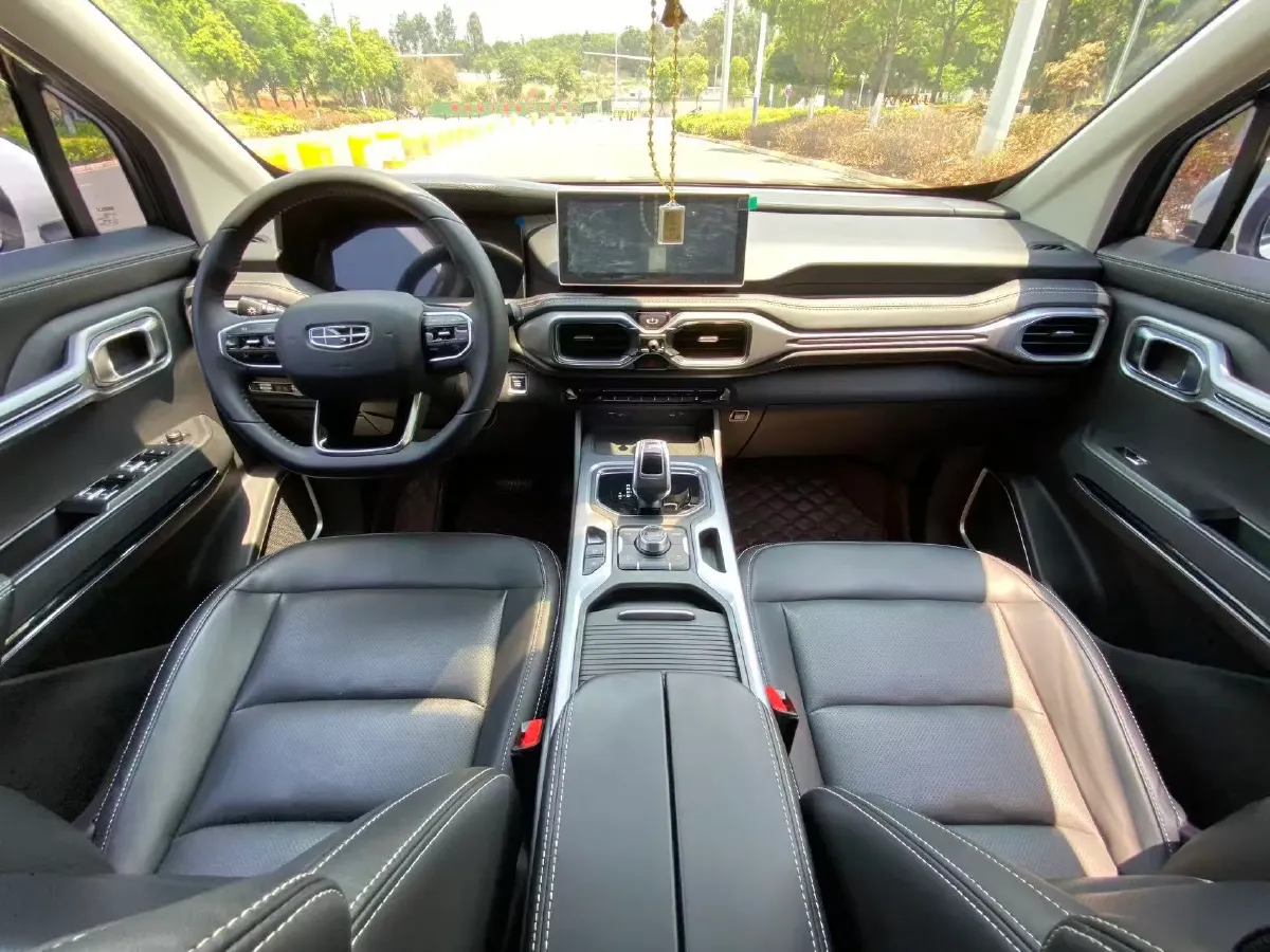 2020 Geely Okavango 1.8T 184HP L4 7DCT,autocango,china used car exporter,china ev exporter,chinese used car exporter,chinese used ev exporter