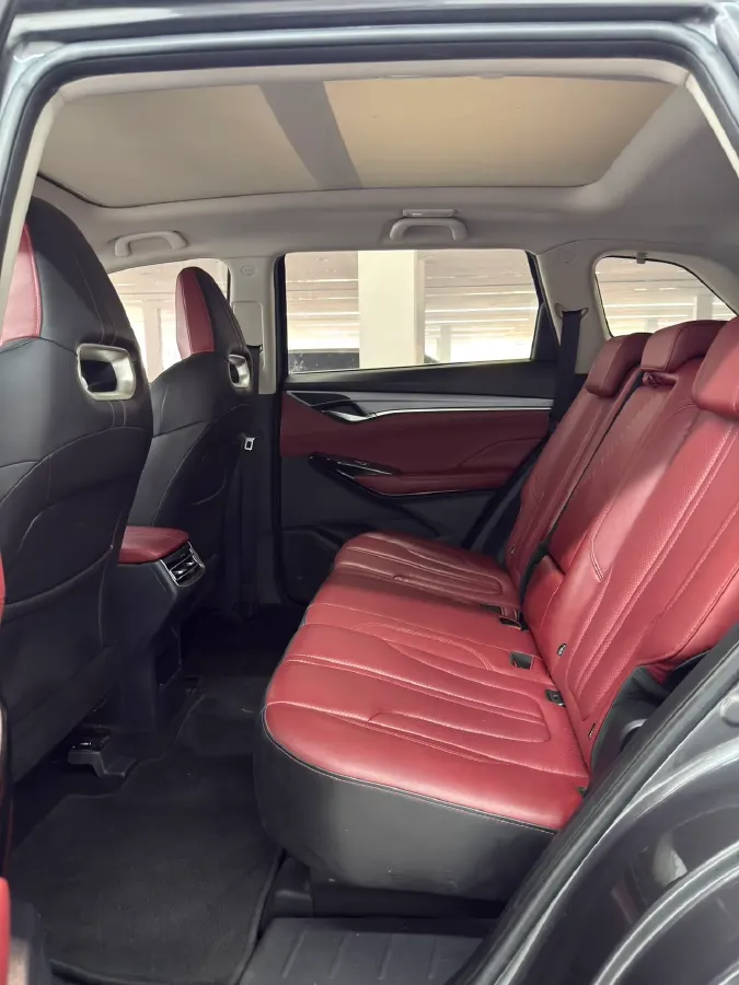 2022 ChangAn CS75 Plus 1.5T 178HP L4 6AT,autocango,china used car exporter,china ev exporter,chinese used car exporter,chinese used ev exporter