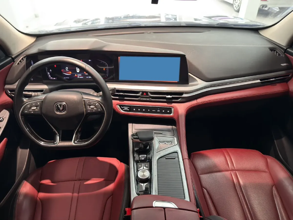 2022 ChangAn CS75 Plus 1.5T 178HP L4 6AT,autocango,china used car exporter,china ev exporter,chinese used car exporter,chinese used ev exporter