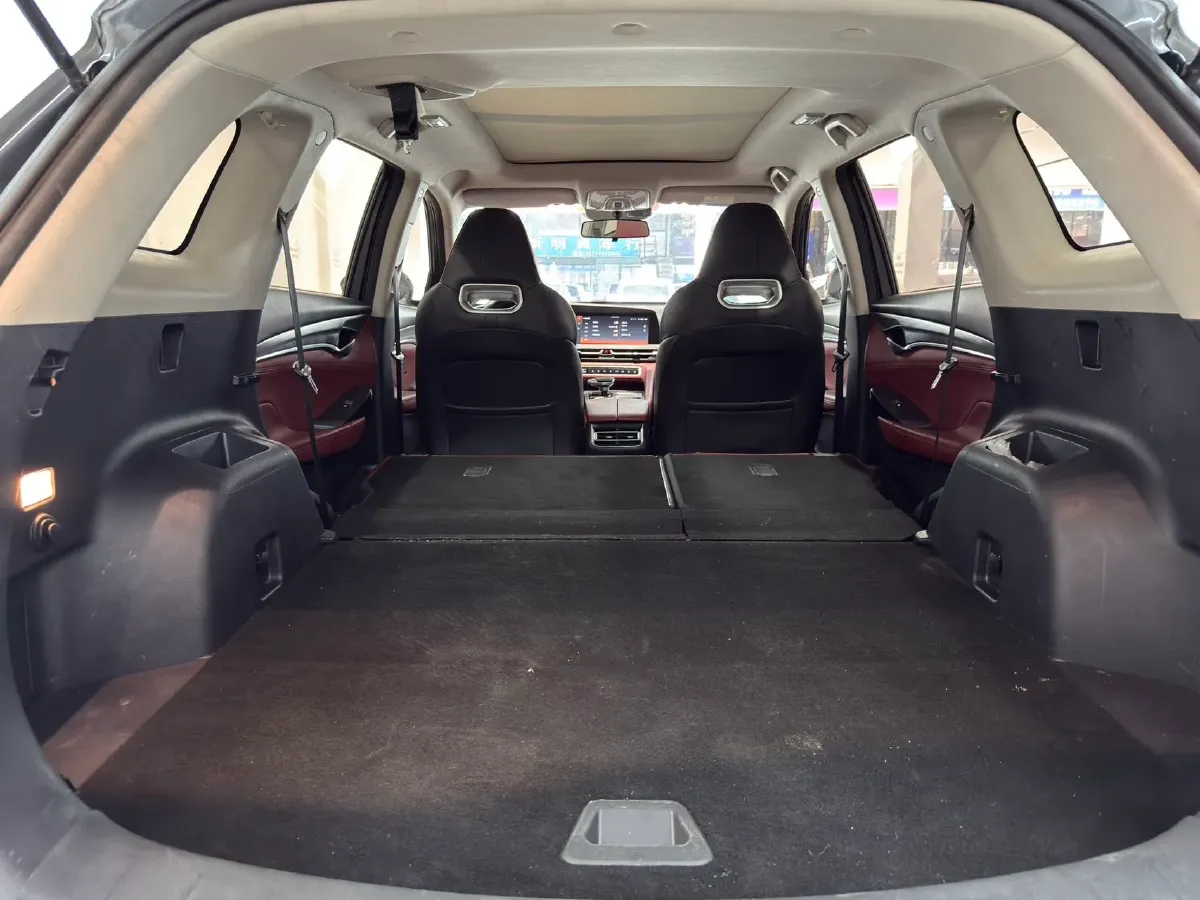 2022 ChangAn CS75 Plus 1.5T 178HP L4 6AT,autocango,china used car exporter,china ev exporter,chinese used car exporter,chinese used ev exporter