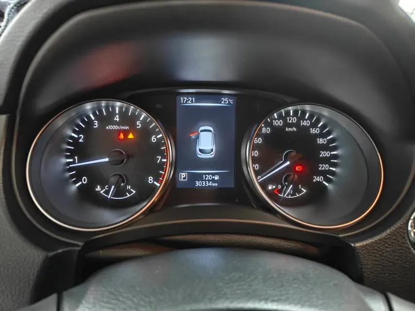 2022 Nissan Qashqai 2.0L 151HP L4 CVT,autocango,china used car exporter,china ev exporter,chinese used car exporter,chinese used ev exporter