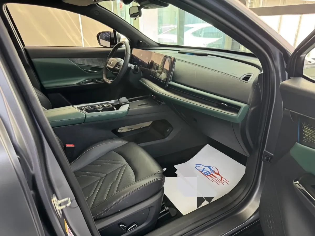 2023 ChangAn UNI-T 1.5T 188HP L4 7DCT,autocango,china used car exporter,china ev exporter,chinese used car exporter,chinese used ev exporter