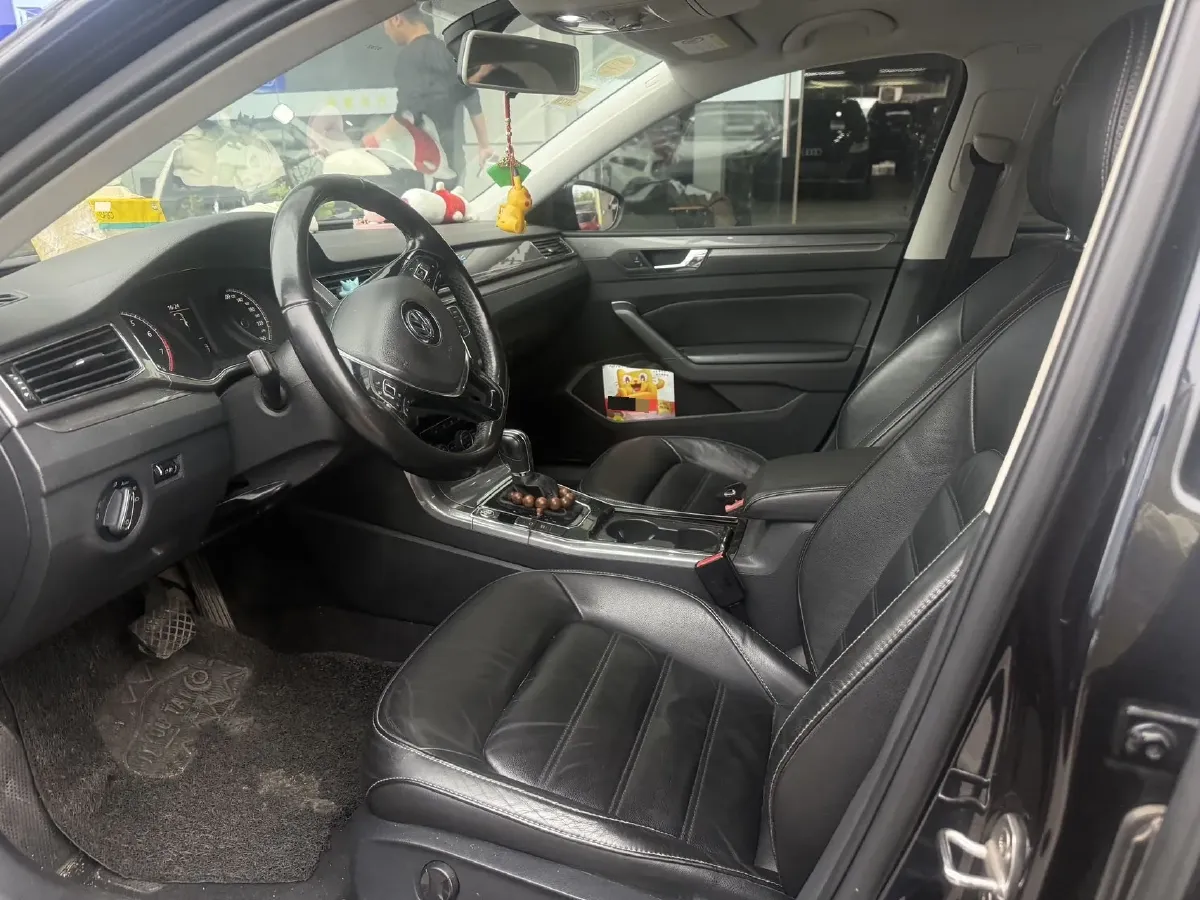 2017 Volkswagen Passat 1.4T 150HP L4 7DCT,autocango,china used car exporter,china ev exporter,chinese used car exporter,chinese used ev exporter