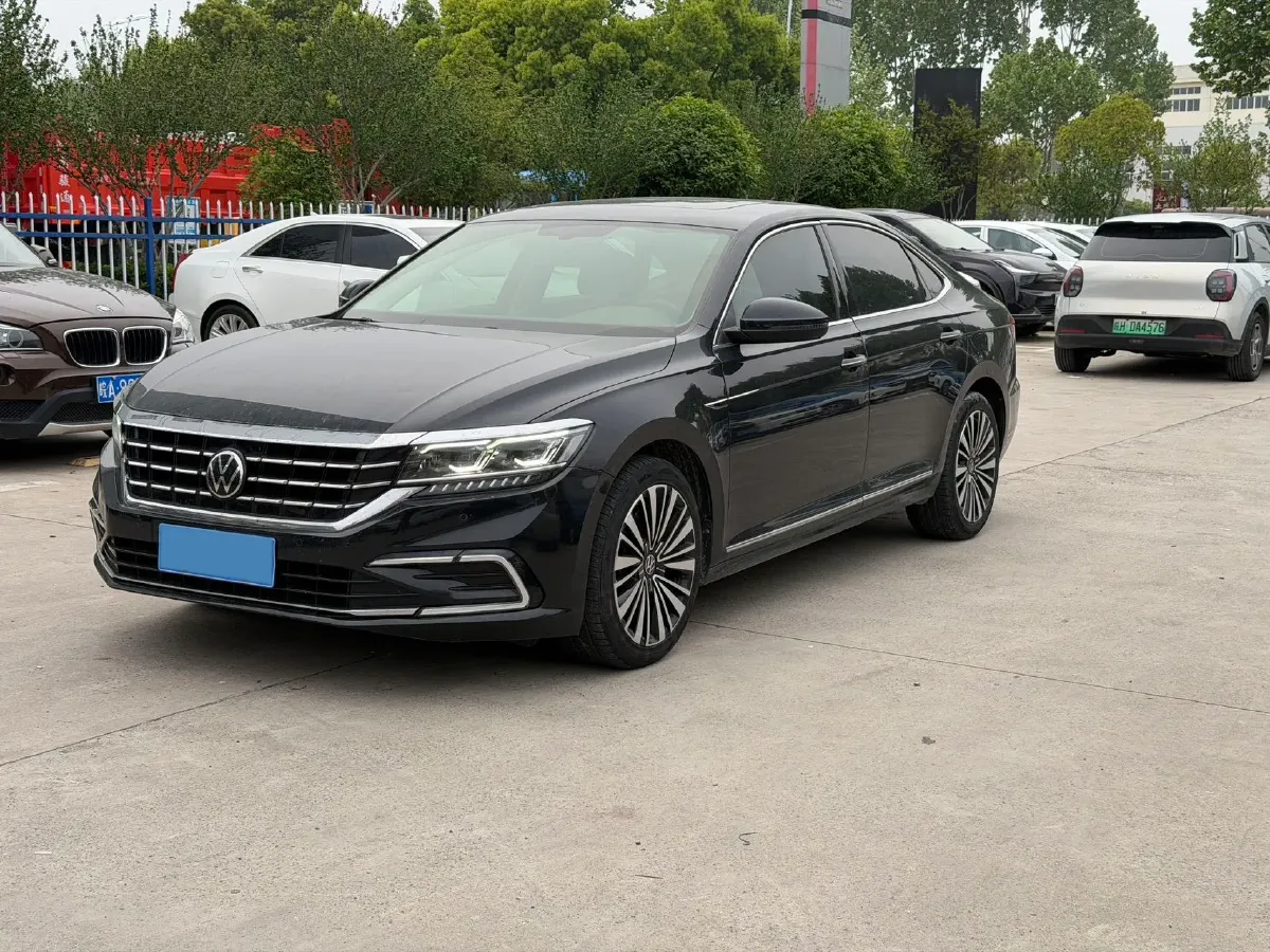 2021 Volkswagen Passat 2.0T 186HP L4 7DCT,autocango,china used car exporter,china ev exporter,chinese used car exporter,chinese used ev exporter