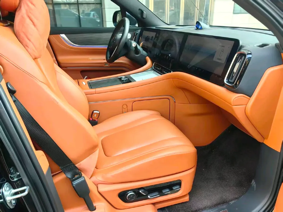 2024 AITO AITO M9 1.5T 152HP L4 REEV 42KWH,autocango,china used car exporter,china ev exporter,chinese used car exporter,chinese used ev exporter