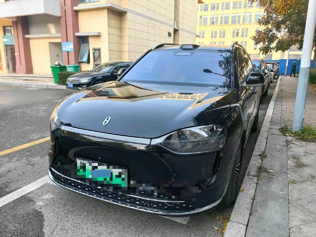 2024 AITO AITO M9 1.5T 152HP L4 REEV 42KWH,autocango,china used car exporter,china ev exporter,chinese used car exporter,chinese used ev exporter