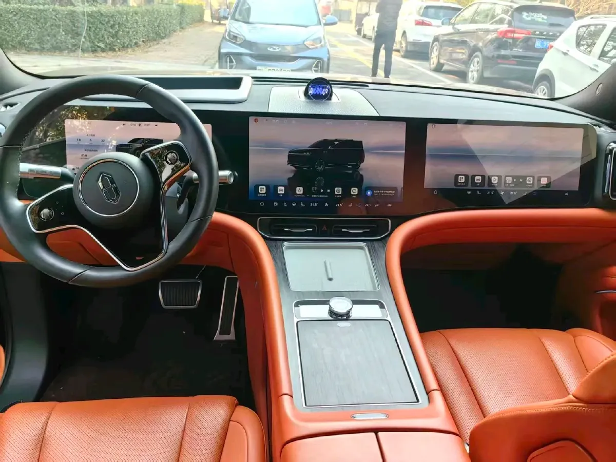 2024 AITO AITO M9 1.5T 152HP L4 REEV 42KWH,autocango,china used car exporter,china ev exporter,chinese used car exporter,chinese used ev exporter