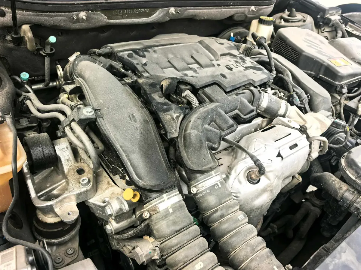 2017 Citroen C5 1.6T 167HP L4 6AT,autocango,china used car exporter,china ev exporter,chinese used car exporter,chinese used ev exporter