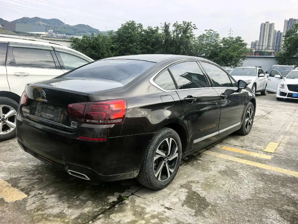 2017 Citroen C5 1.6T 167HP L4 6AT,autocango,china used car exporter,china ev exporter,chinese used car exporter,chinese used ev exporter