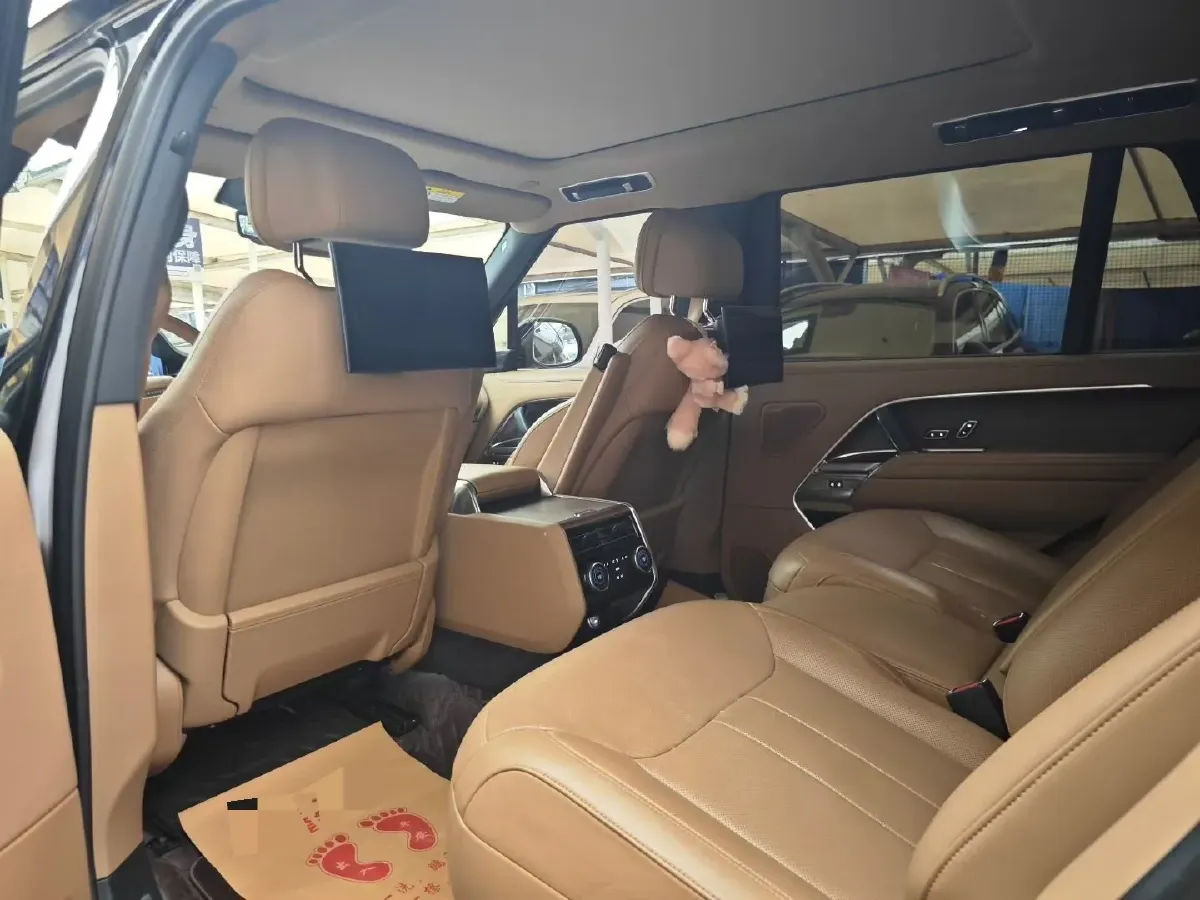 2024 Land Rover Range Rover 3.0T 400HP L6 8AT,autocango,china used car exporter,china ev exporter,chinese used car exporter,chinese used ev exporter